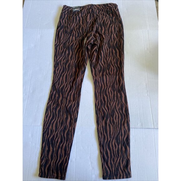 INC Women's Animal-Print Regular Fit Skinny-Leg‎ Jeans, Brown/Black, Size 6 - Picture 5 of 6
